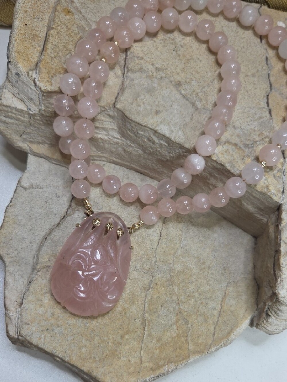 14K Solid Gold With Pink Jadeite Clasp Pendant Pre Antique Jadeite Long Necklace - Picture 4 of 16